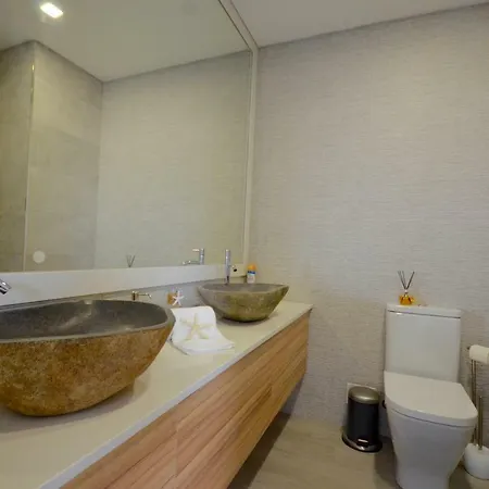 Sea And Horizon Views Апартаменты *